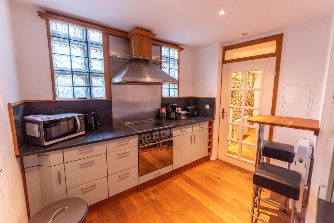 Apartamento Designer Unterkunft in 15. Jahrhundert Altbau 75 m² für max. 4 Personen Eltville am Rhein Exterior foto