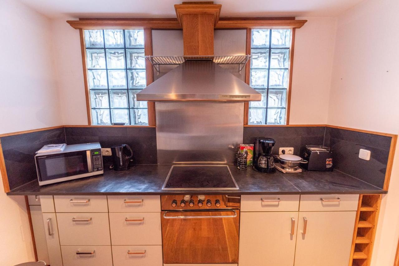 Apartamento Designer Unterkunft in 15. Jahrhundert Altbau 75 m² für max. 4 Personen Eltville am Rhein Exterior foto
