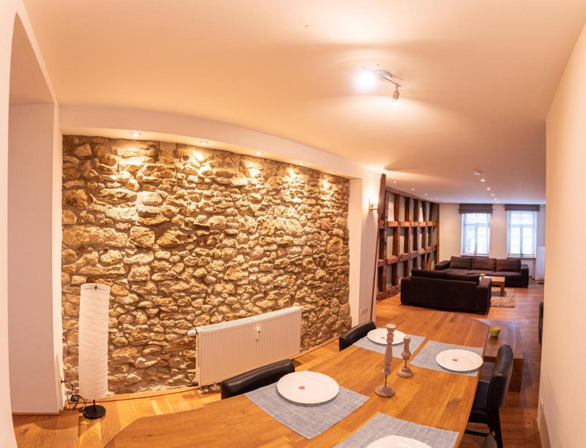 Apartamento Designer Unterkunft in 15. Jahrhundert Altbau 75 m² für max. 4 Personen Eltville am Rhein Exterior foto